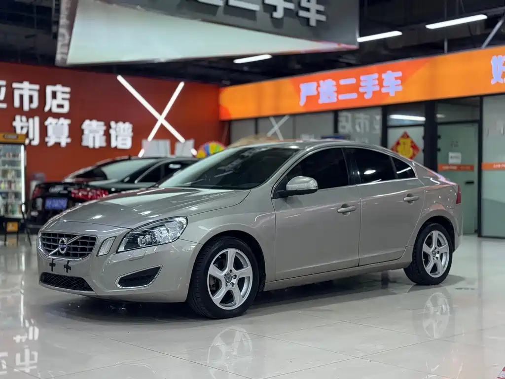 Volvo S60 2012