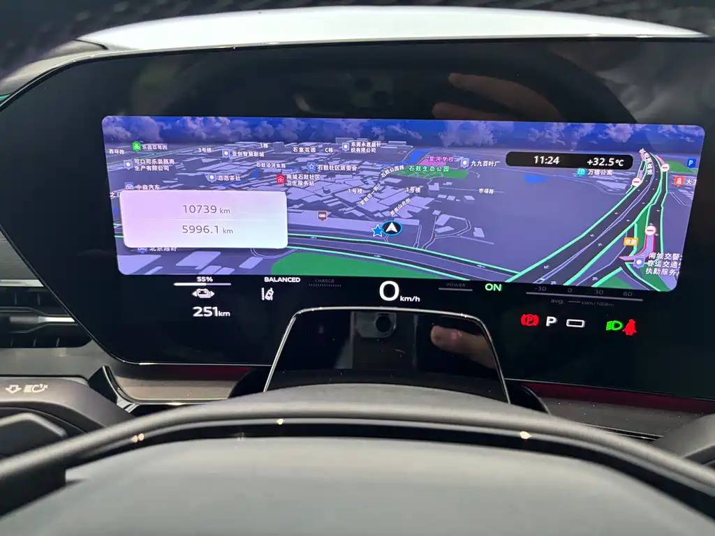 Audi Q6L Sportback E-Tron 2025 — фото 6