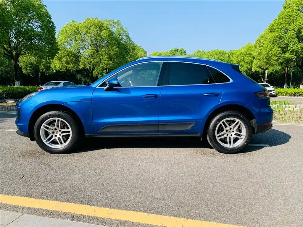 Porsche Macan 2021 — фото 5