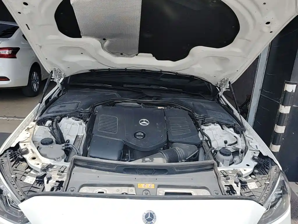Mercedes-Benz C-Class 2023 — фото 20