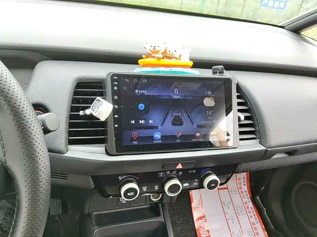 Honda Fit 2022 — фото 12