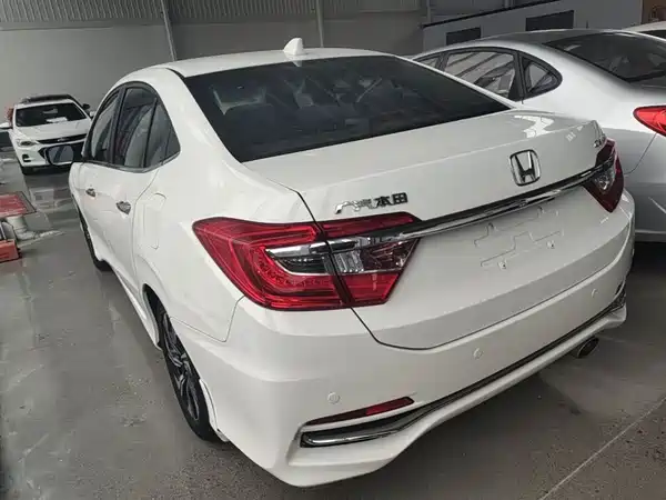 Honda Crider 2016