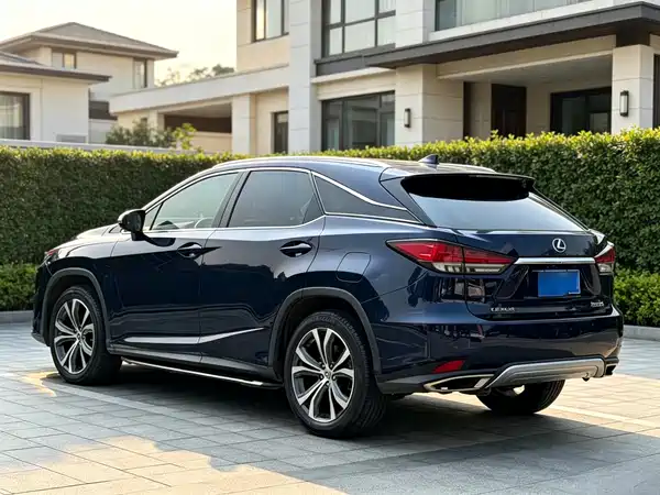 Lexus RX 2020