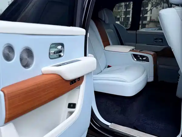 Rolls-Royce Cullinan 2018