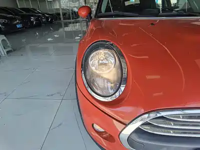 MINI MINI 2019