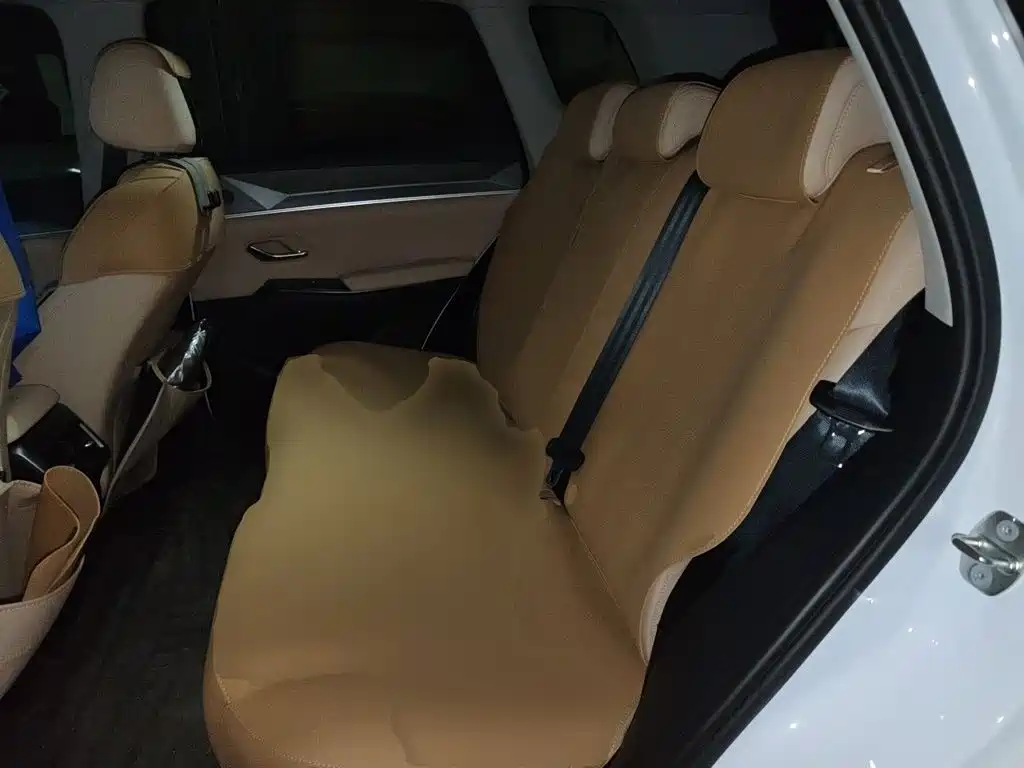 BYD Song Pro New Energy 2025 — фото 13