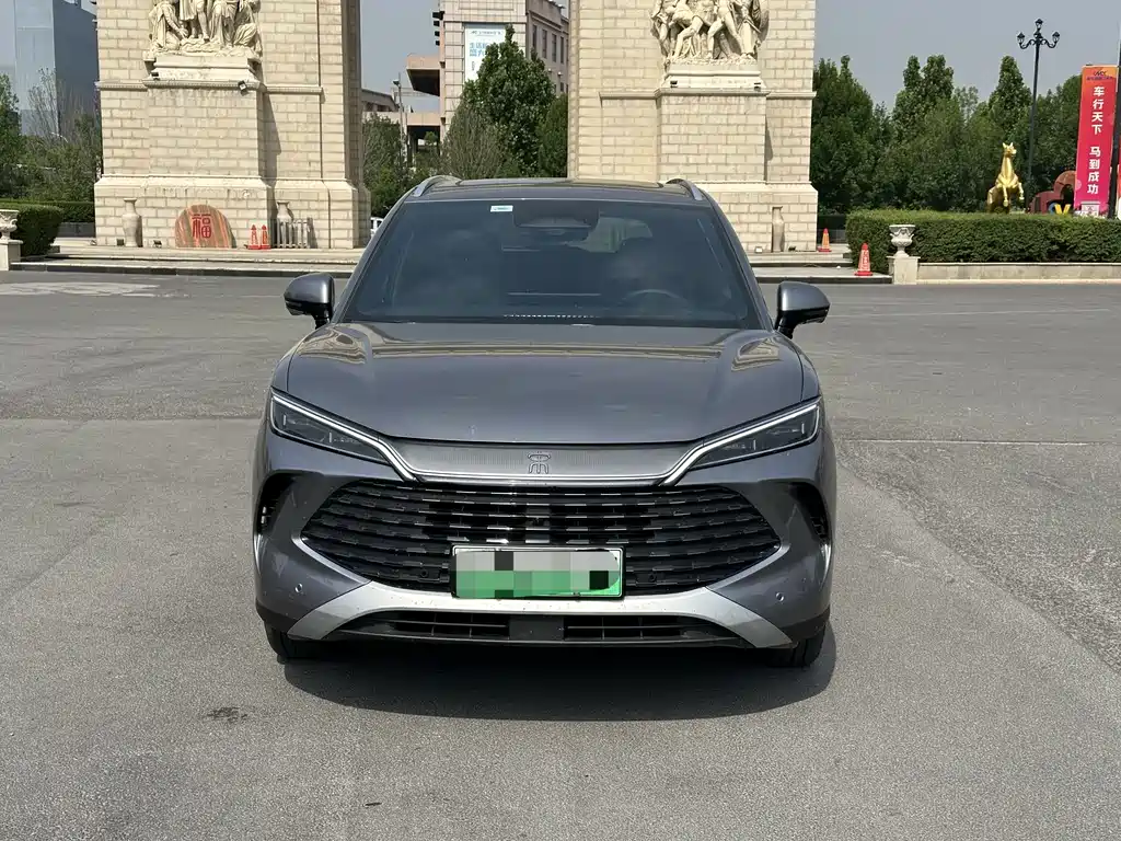 BYD L DM-i 2025 — фото 2