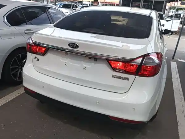 Kia K3 2016