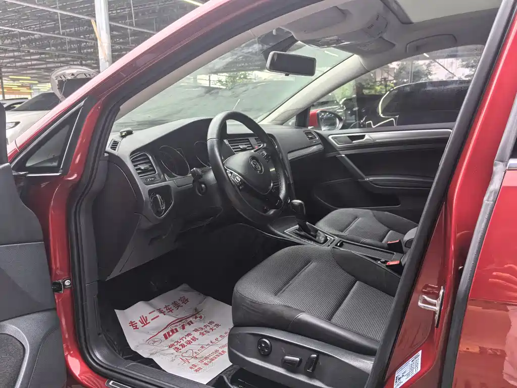 Volkswagen Golf 2019