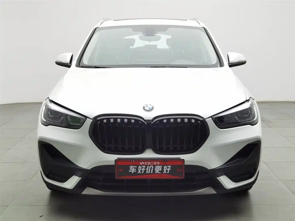 BMW X1 2022 — фото 3