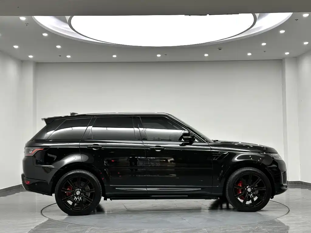 Land Rover Range Rover Sport 2022 — фото 4