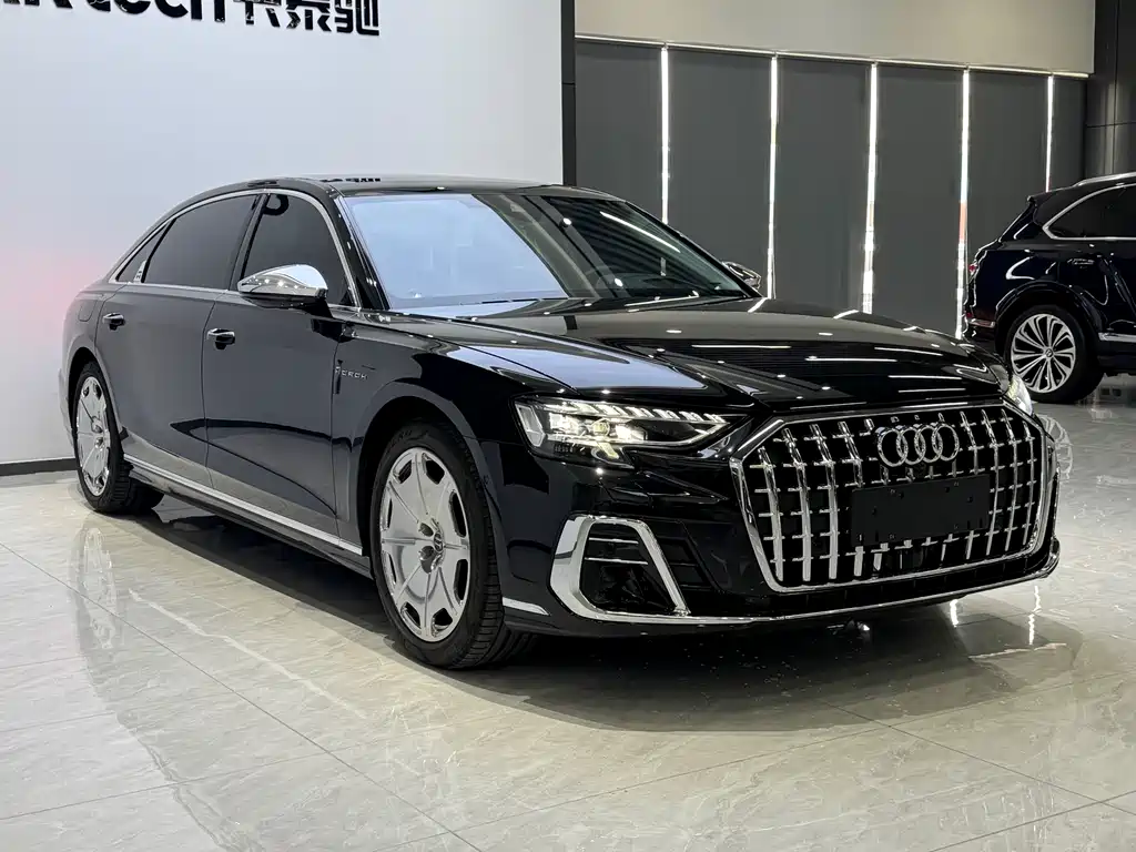 Audi A8 2025