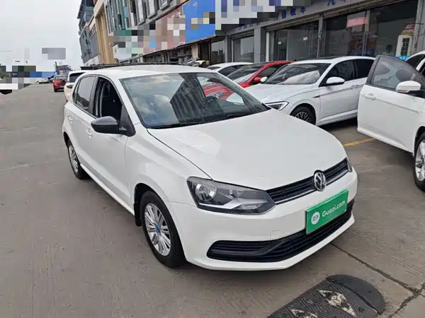 Volkswagen Polo 2016