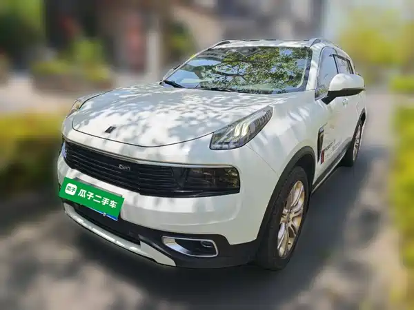 Lynk & Co 01 2018