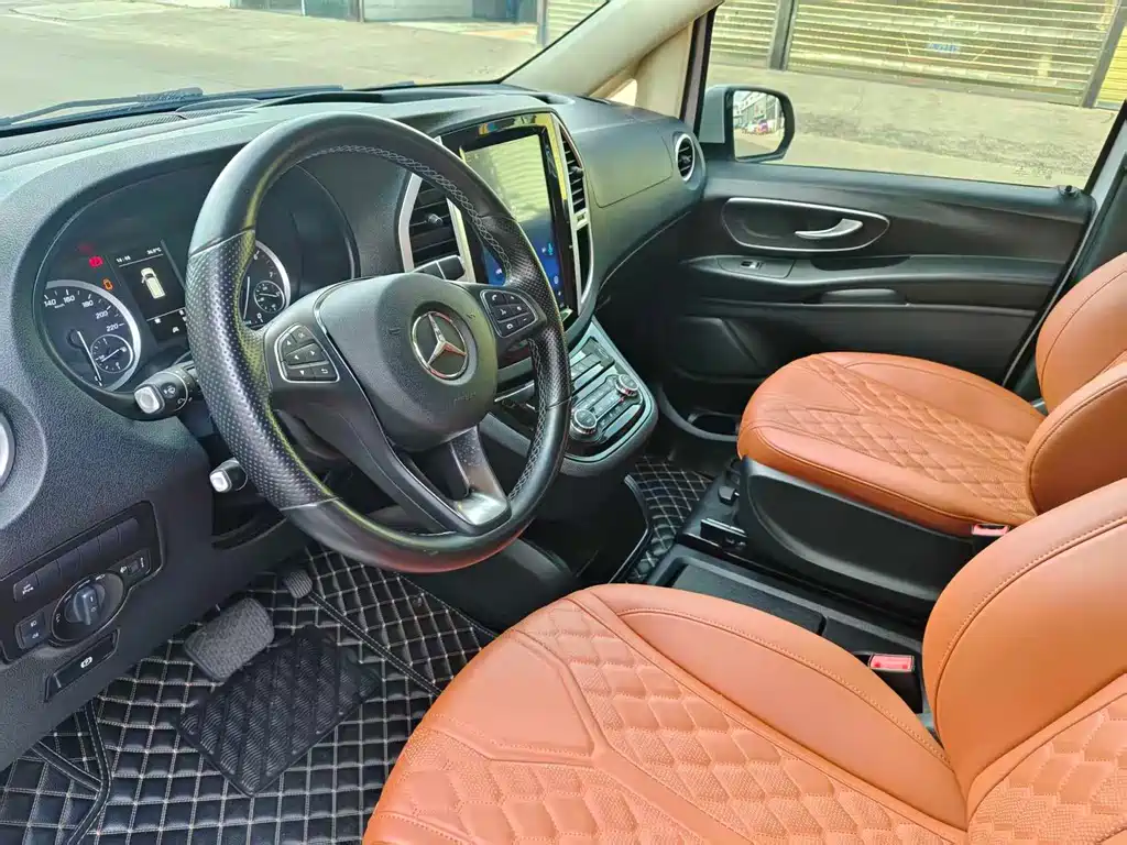 Mercedes-Benz Vito 2021 — фото 10
