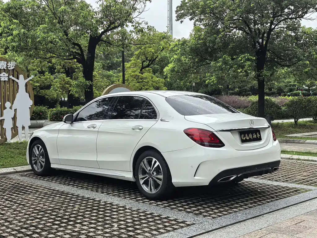 Mercedes-Benz C-Class 2020 — фото 9