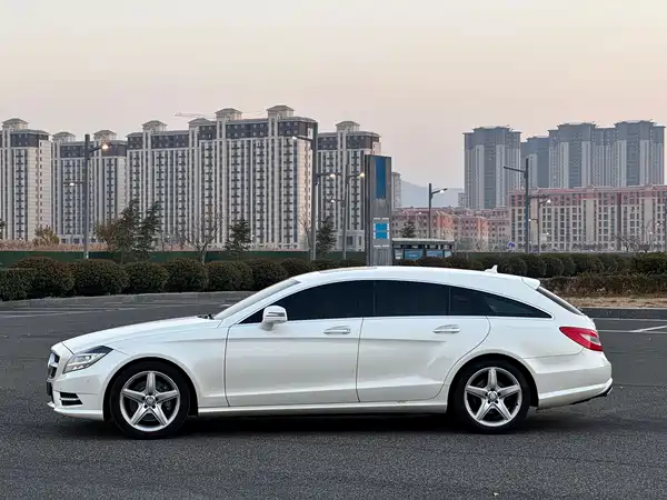 Mercedes-Benz CLS 2013