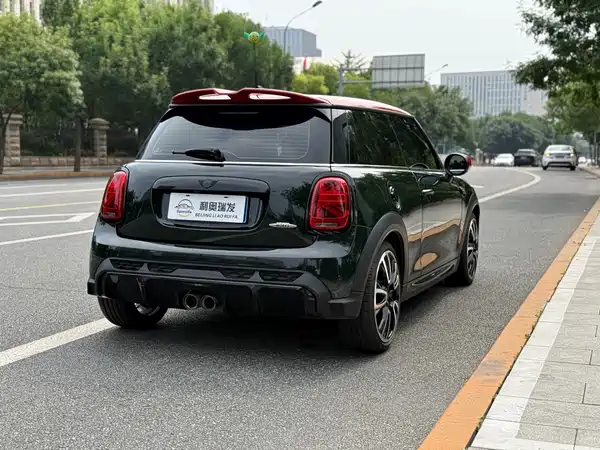 MINI JCW 2022