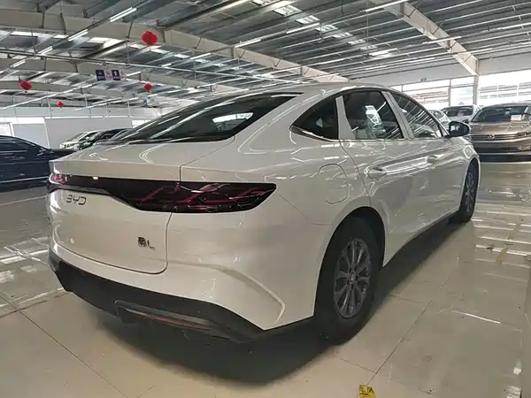 BYD Qin L 2025