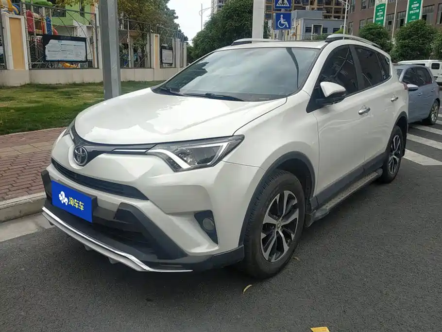 Toyota RAV4 2016