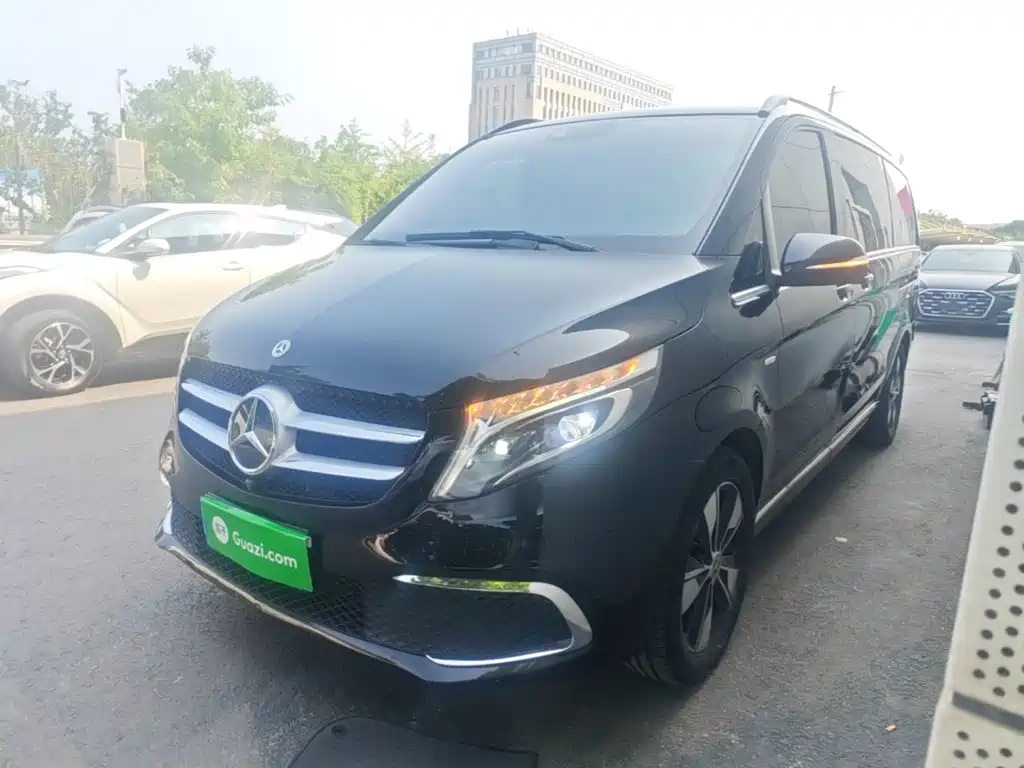 Mercedes-Benz V-Class 2022