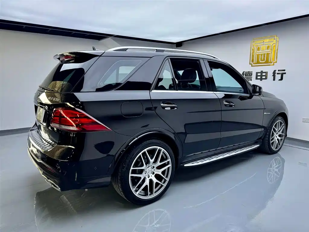 Mercedes-Benz GLE AMG 2020 — фото 6