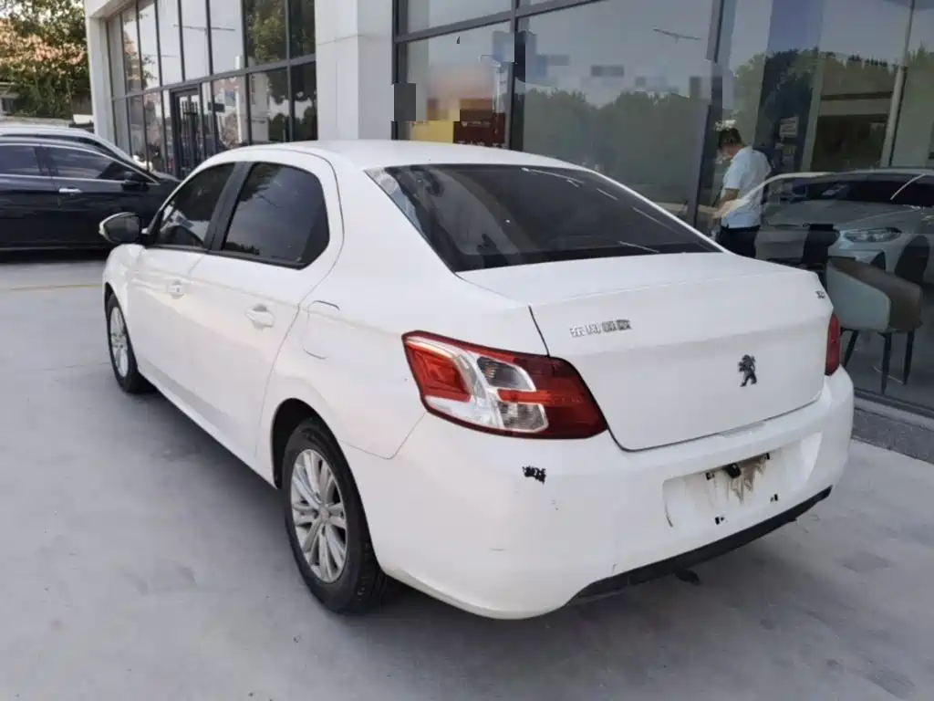 Peugeot 301 2014