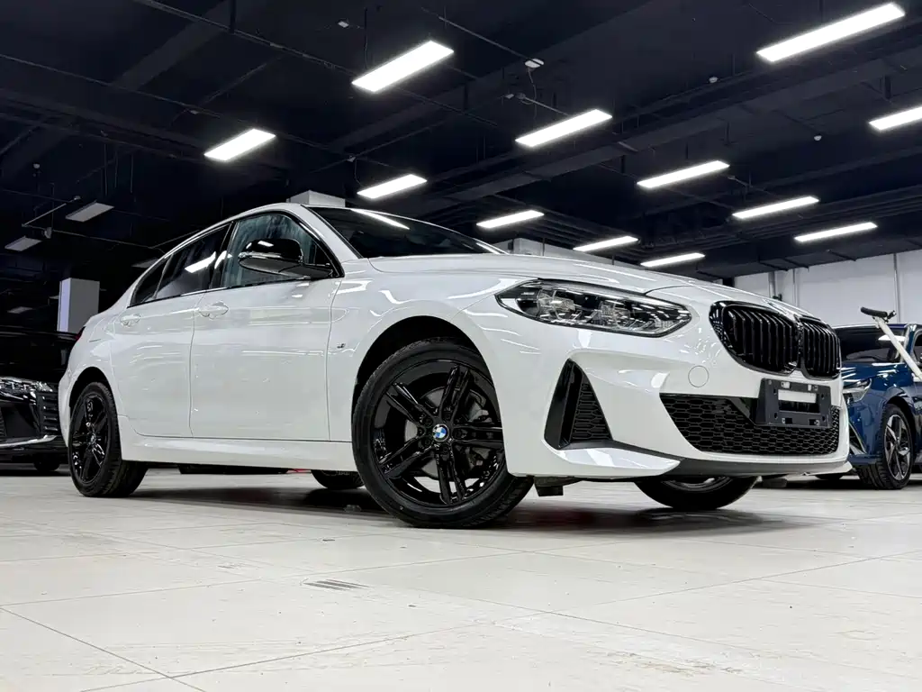 BMW 1 Series 2022
