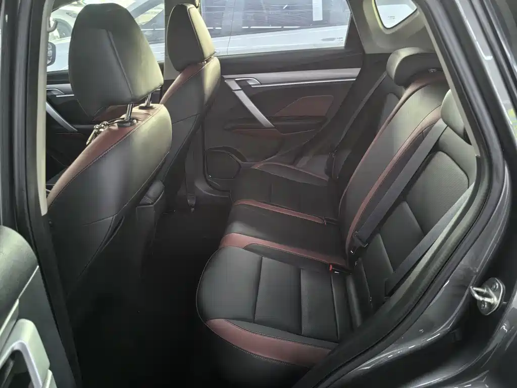 Geely Binyue 2023