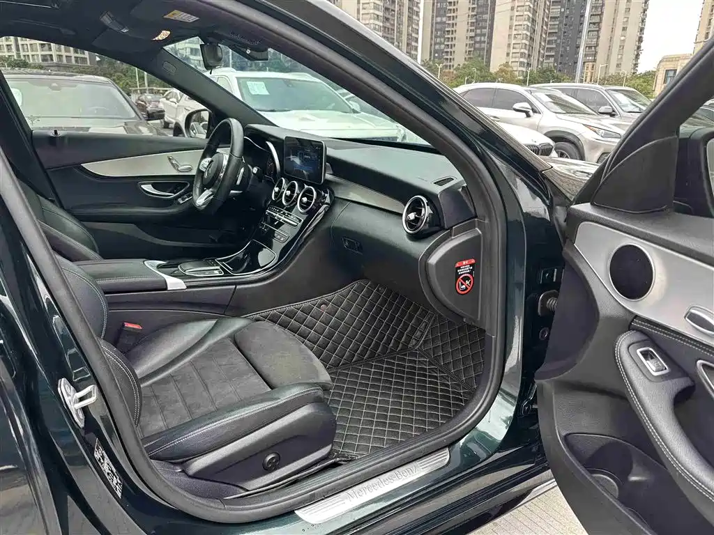 Mercedes-Benz C-Class 2018 — фото 5