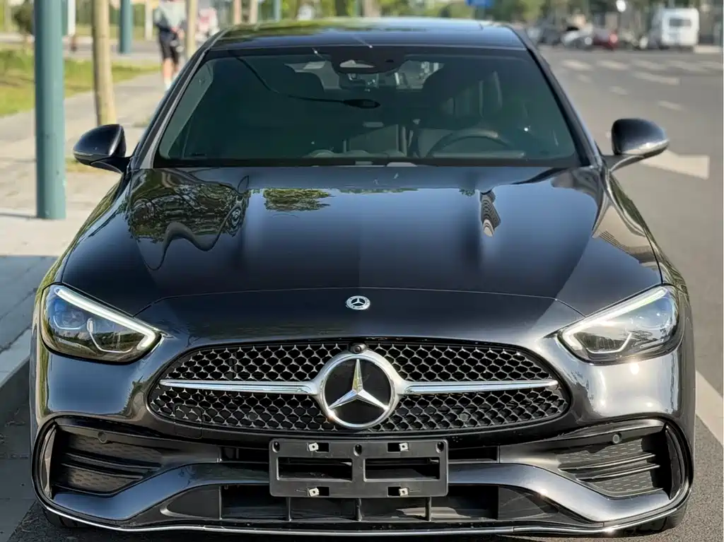 Mercedes-Benz C-Class 2023 — фото 3