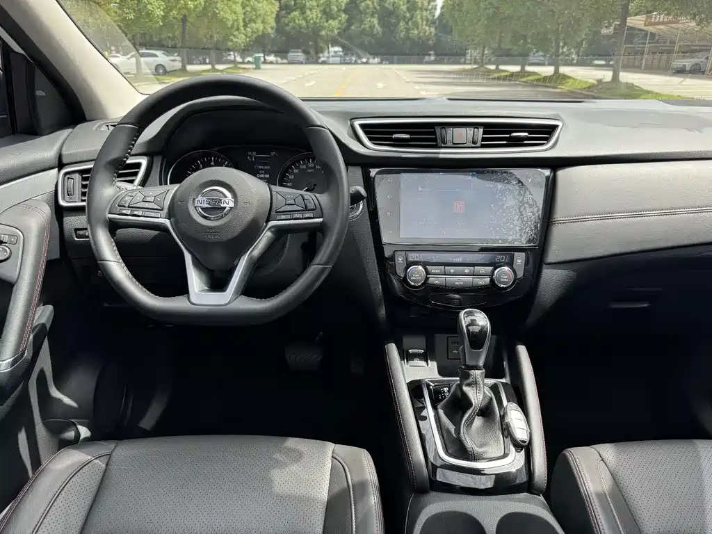 Nissan Qashqai 2022 — фото 15