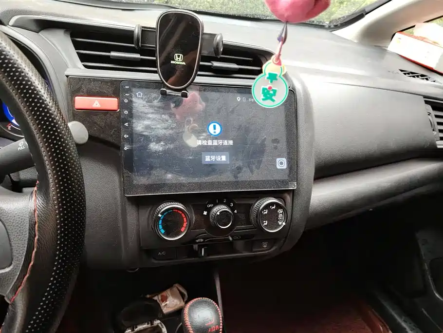 Honda Fit 2017 — фото 13