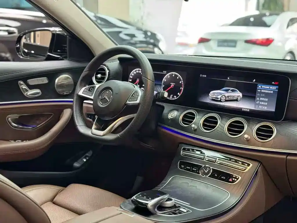 Mercedes-Benz E-Class 2016