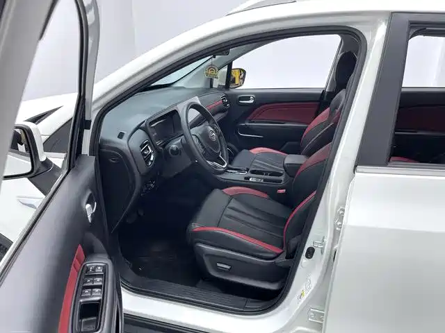GAC Motor Trumpchi GS3 2023 — фото 10