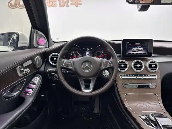 Mercedes-Benz GLC 2018