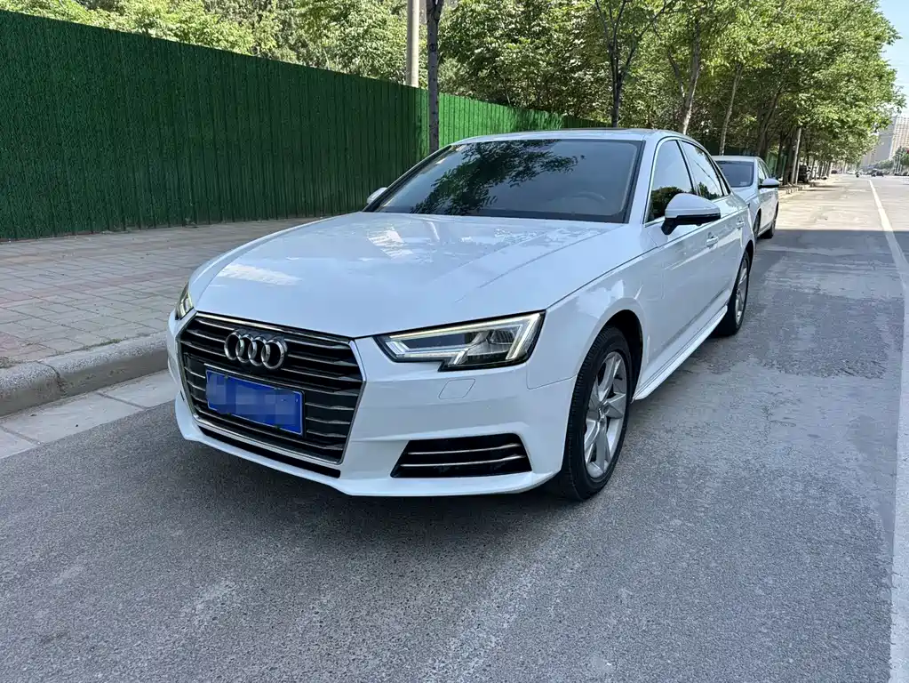 Audi A4L 2017