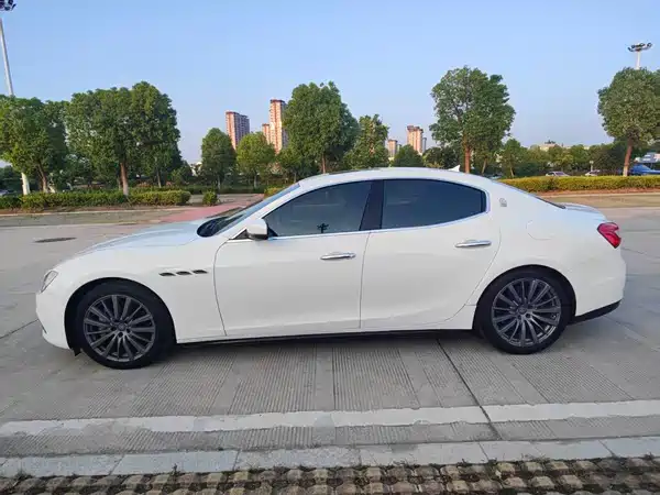 Maserati Ghibli 2017