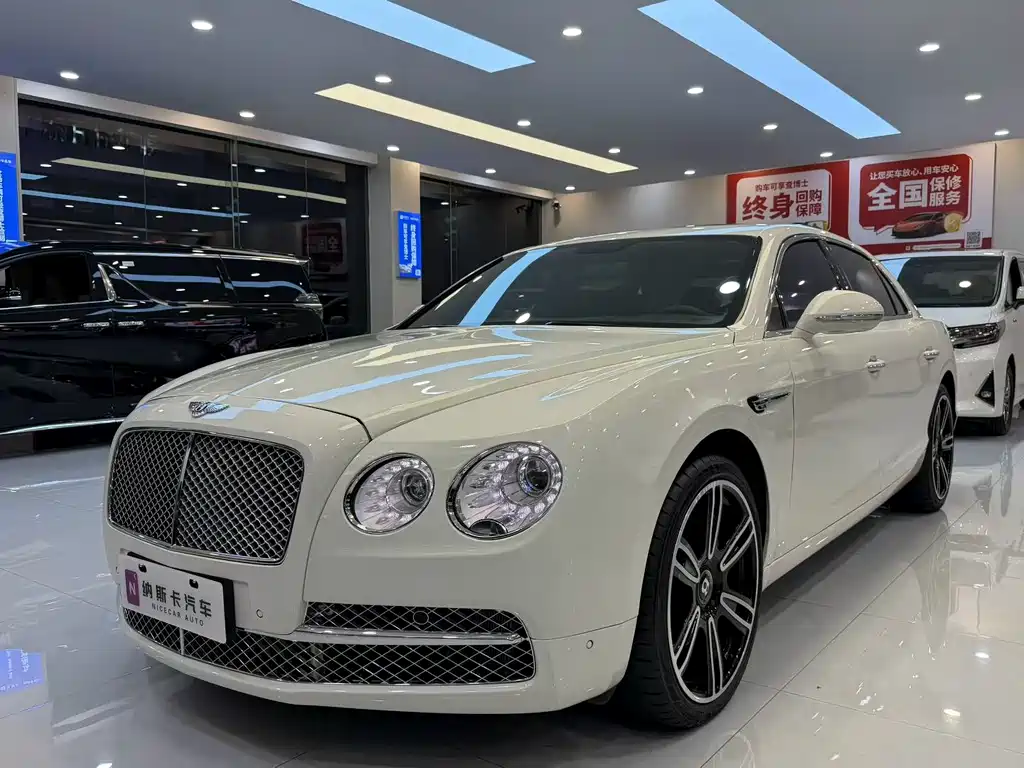 Bentley Flying Spur 2014 — фото 1