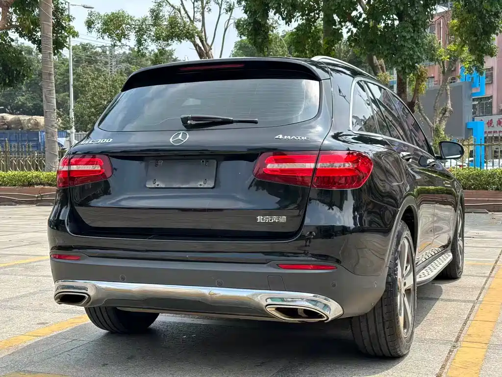 Mercedes-Benz GLC 2016