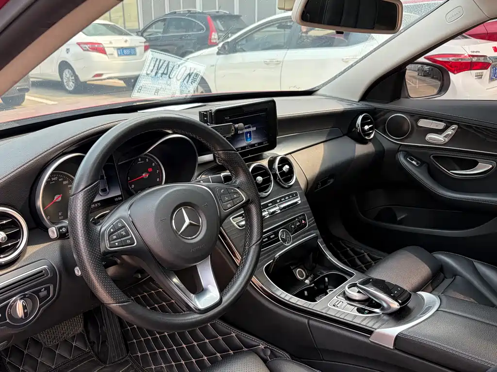 Mercedes-Benz C-Class 2018 — фото 4