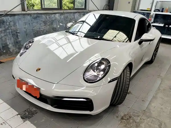 Porsche 911 2021