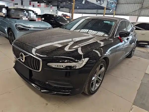 Volvo S90 2018