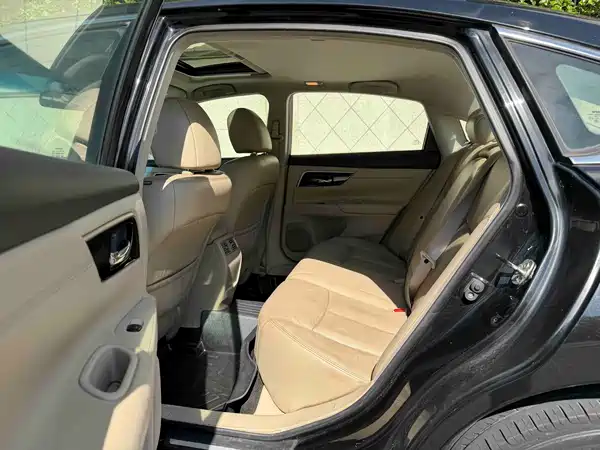 Nissan Teana 2017