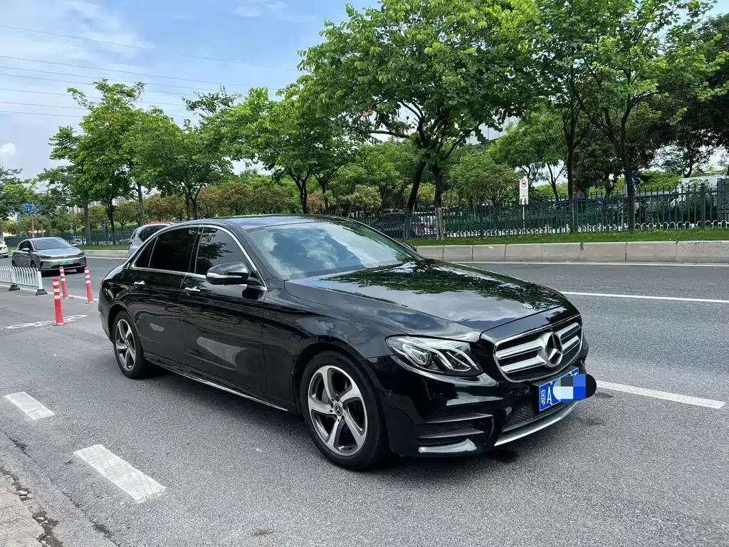Mercedes-Benz E-Class 2019 — фото 3