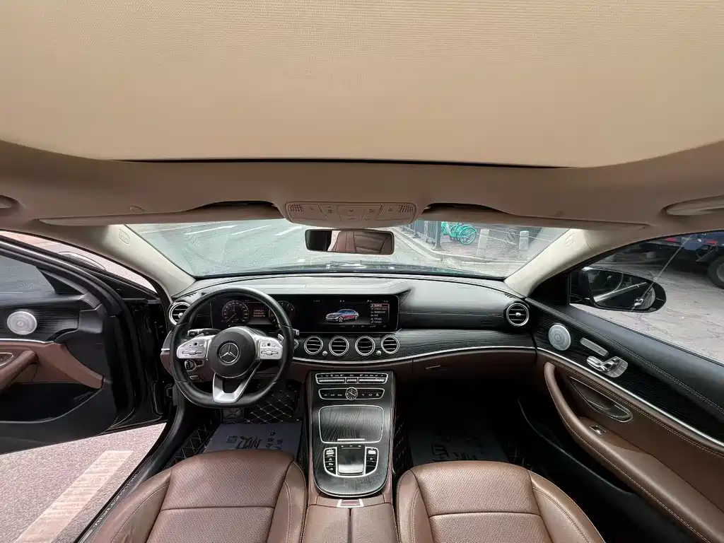 Mercedes-Benz E-Class 2019 — фото 8