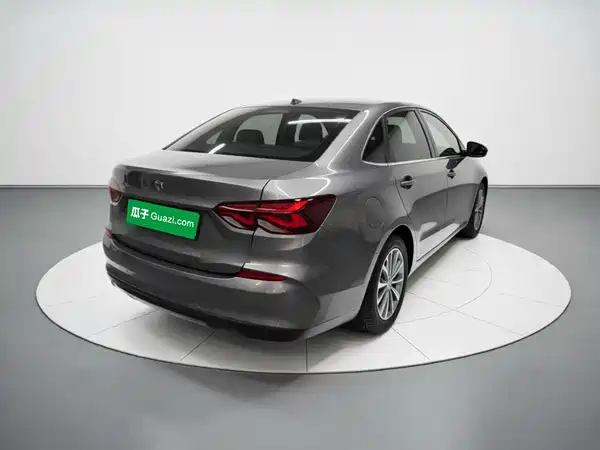 Chevrolet Monza 2022