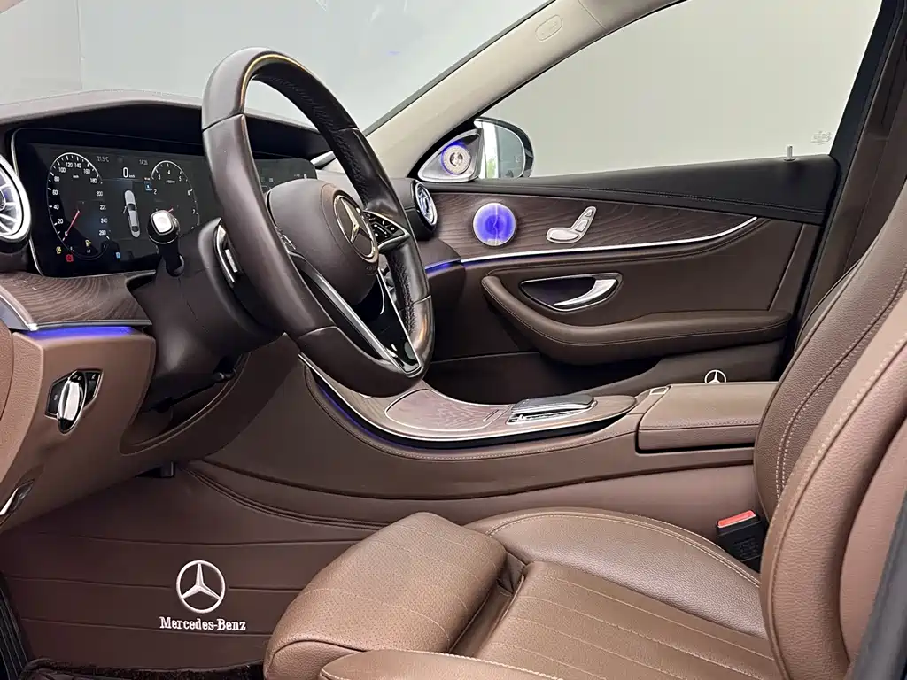 Mercedes-Benz E-Class 2023