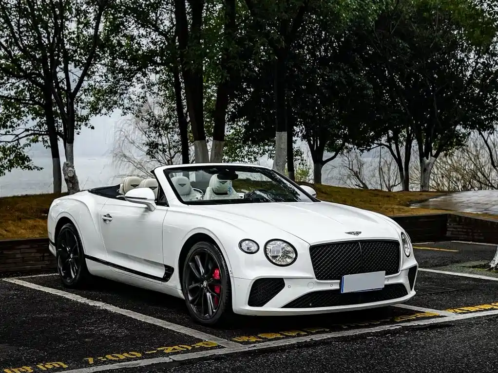 Bentley Continental 2021