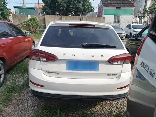 Skoda Rapid Spaceback 2020